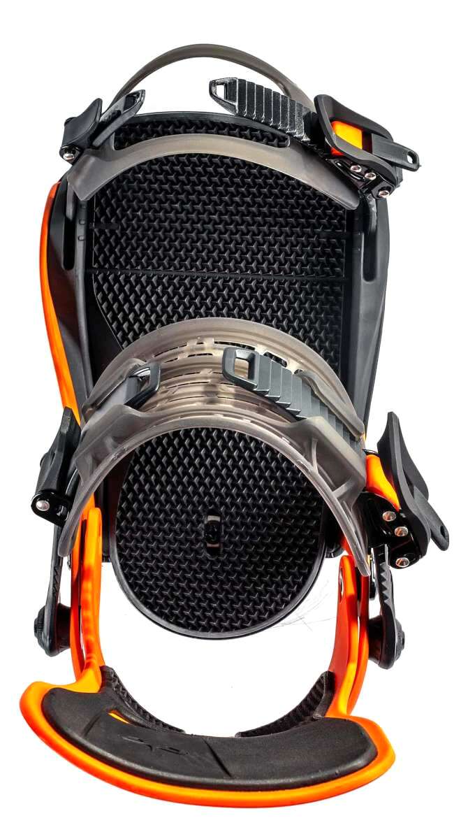 Rome Crux Snowboard Bindings 2022 - Black bindings with silver buckles and straps on a white background.