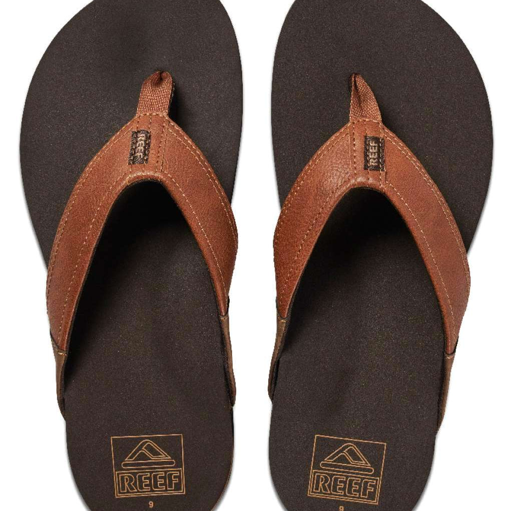 Reef Newport Sandals 2022 - Brown sandals with a strap across the foot and a toe loop, featuring a brown logo on top of the foot strap.