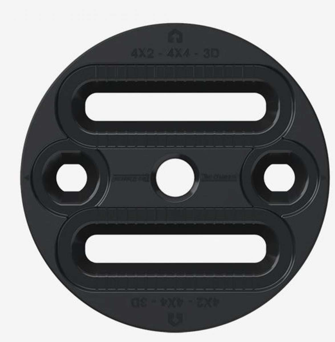 Union Universal Disk Set V2 2023 - Black plastic disk with four holes and a circular center hole, featuring embossed text "UNION" at top.