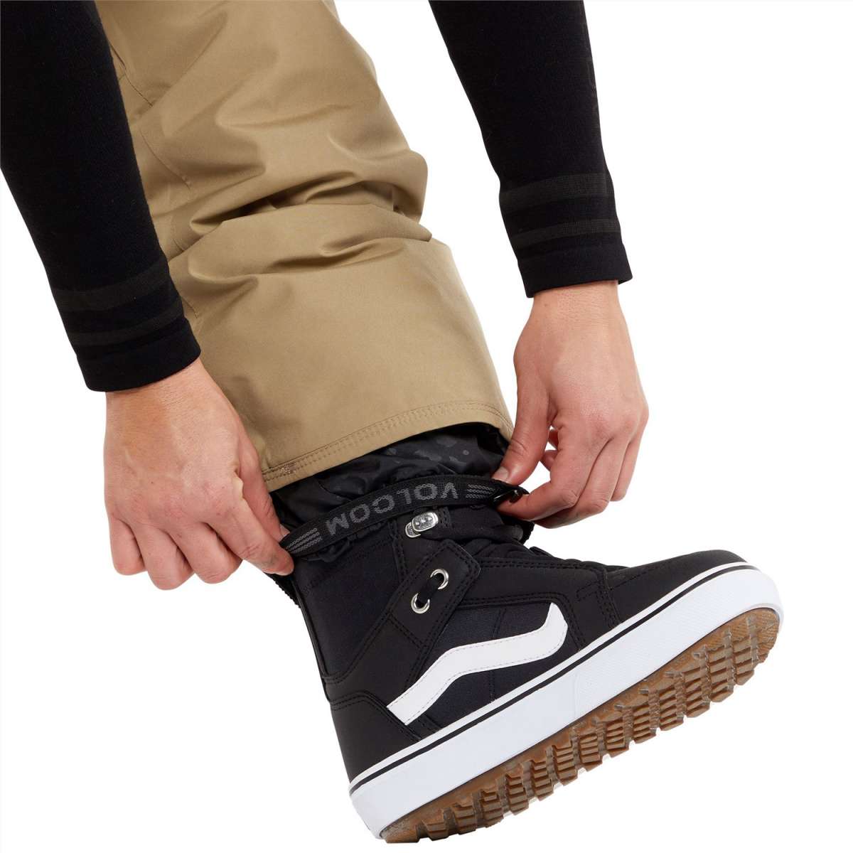 Volcom Women's Knox Insulated GORE-TEX Pant - Black insulated ski pants with a white logo on the left leg and silver hardware.