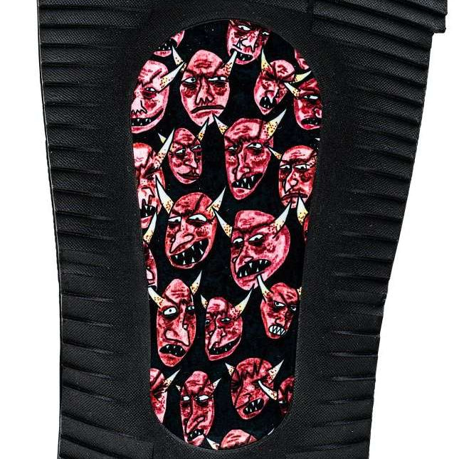 Bent Metal Logic Snowboard Bindings 2022-2023 - Black bindings with silver buckles and straps.