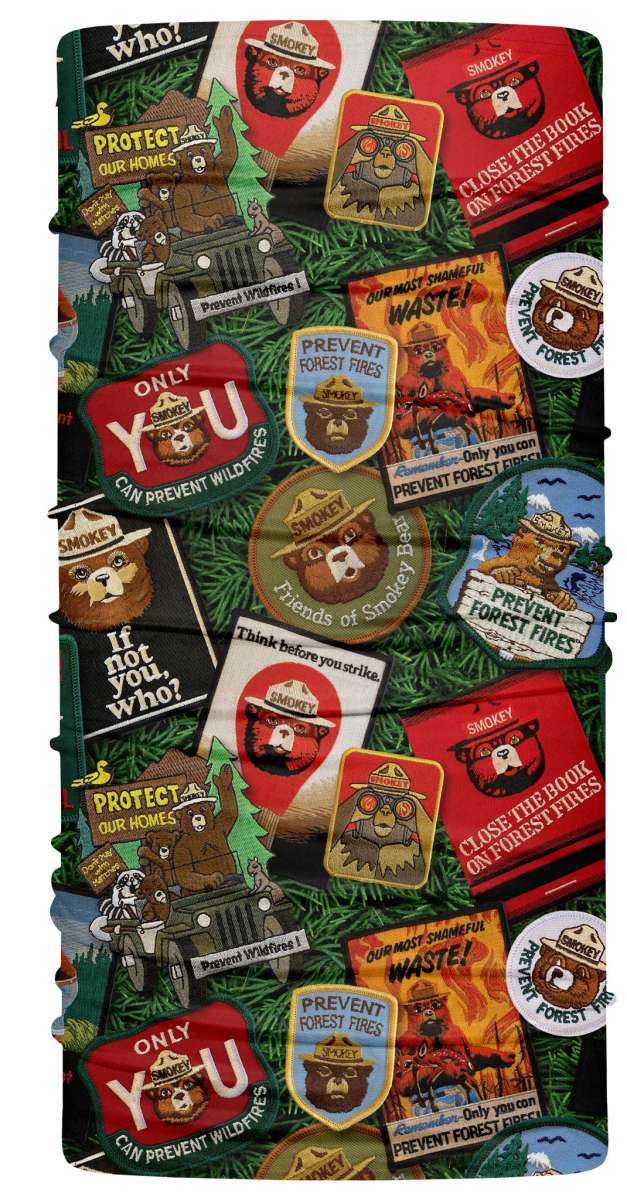 BlackStrap Therma Tube Solid - A black tube with a white logo on the upper left side and a small white tag on the lower right side.