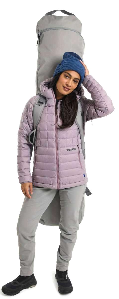 Burton Commuter Space Sack 2024 - A gray duffel bag with a zippered top and black handles.