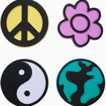 Burton Foam Mat Snowboard Stomp Pad - A light gray foam mat with a darker gray outline of a snowboarder's feet and toes, set against a white background.