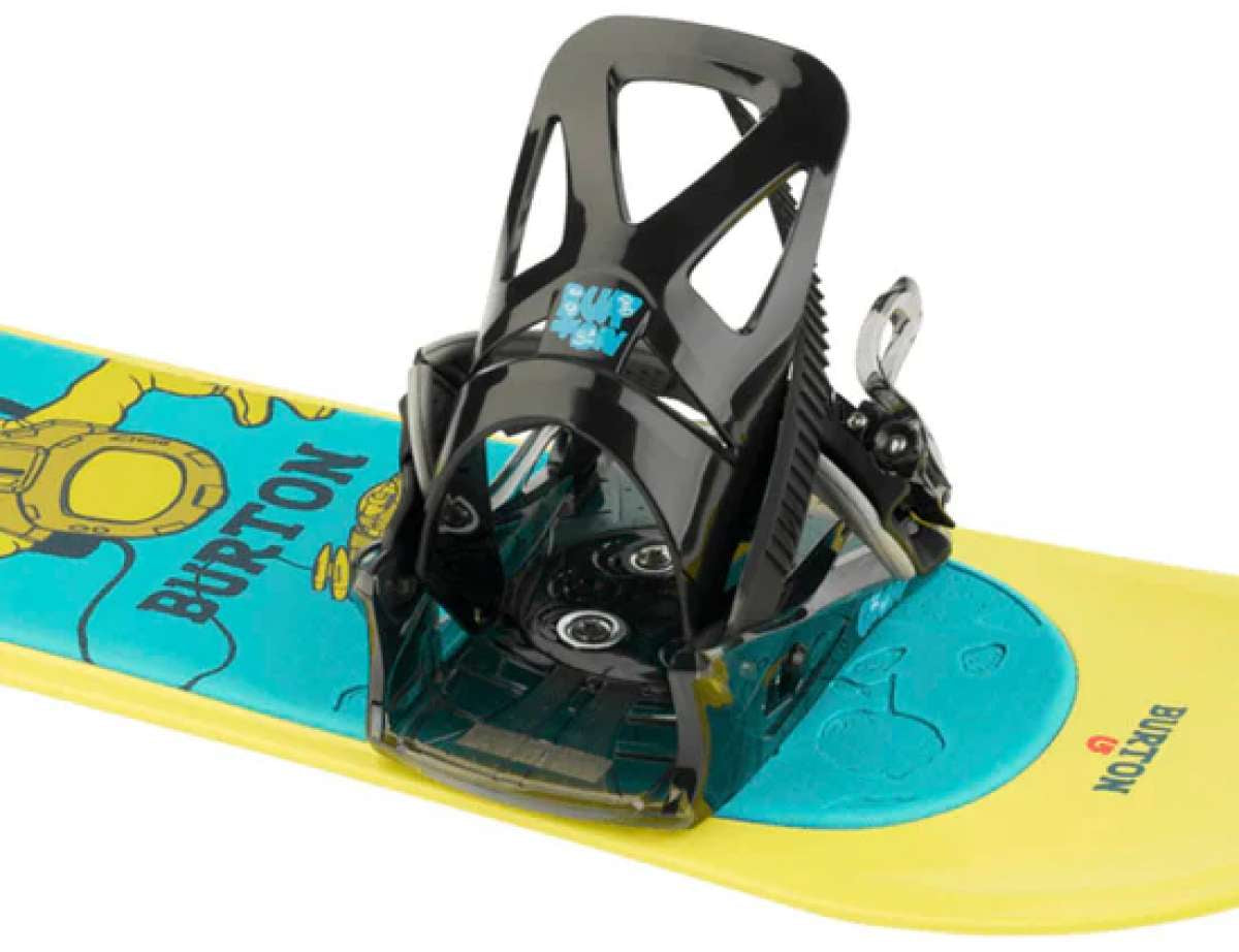 Burton Junior's Grom Disc Snowboard Binding 2024 - A black binding with a blue logo on top, mounted on a yellow snowboard.
