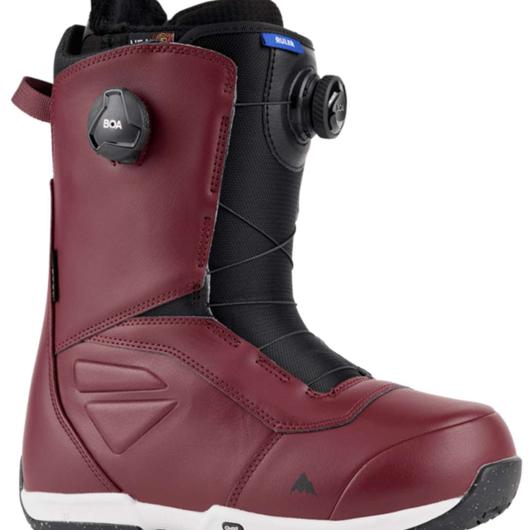 Burton Ruler BOA Snowboard Boot 2024 - Black snowboard boot with a black BOA dial on the side.