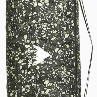 Burton Space Sack Board Bag 2024 - Black bag with white speckles and a handle on top.