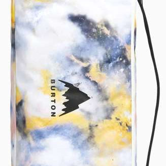 Burton - Space Sack Board Bag 2024 is shown in a light blue and white tie-dye pattern with black straps.