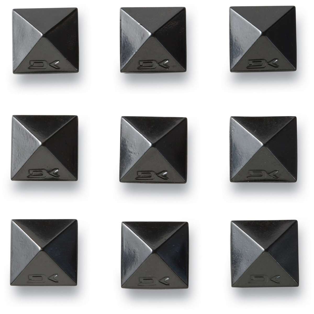 Dakine Pyramid Stud Stomp Pad 2024 – Ski Pro AZ