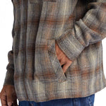 DC Canyon Full Zip Flannel 2024 - A plaid flannel shirt with a full zip and two chest pockets, featuring a brown and white color scheme.