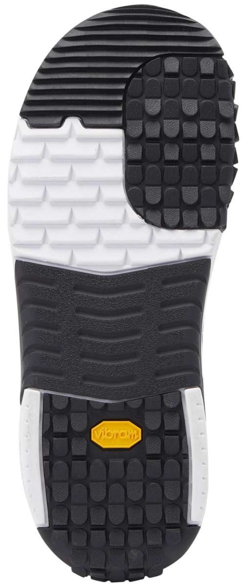 DC Judge BOA Snowboard Boots 2024 - Black snowboard boots with a textured rubber outsole and silver metal buckles.