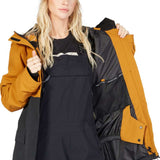 DC Women's Cruiser Insulated Jacket 2023 - A black jacket with a white logo on the chest and silver zippers.