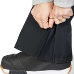 DC Women's Viva Shell Pant 2023 - Black snow pants with a subtle white stripe on the side of one leg.