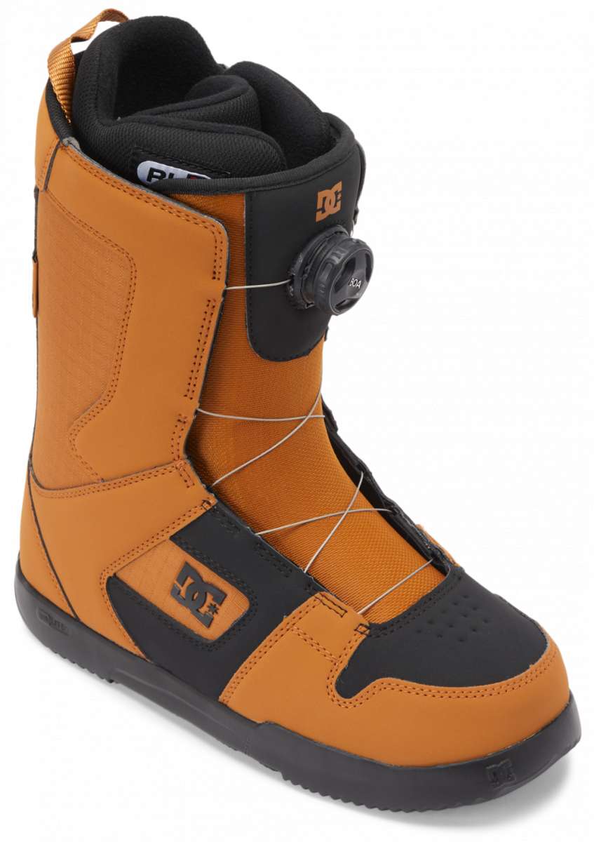 DC Phase BOA Snowboard Boots 2024 - Black boots with a white logo on top and silver laces.
