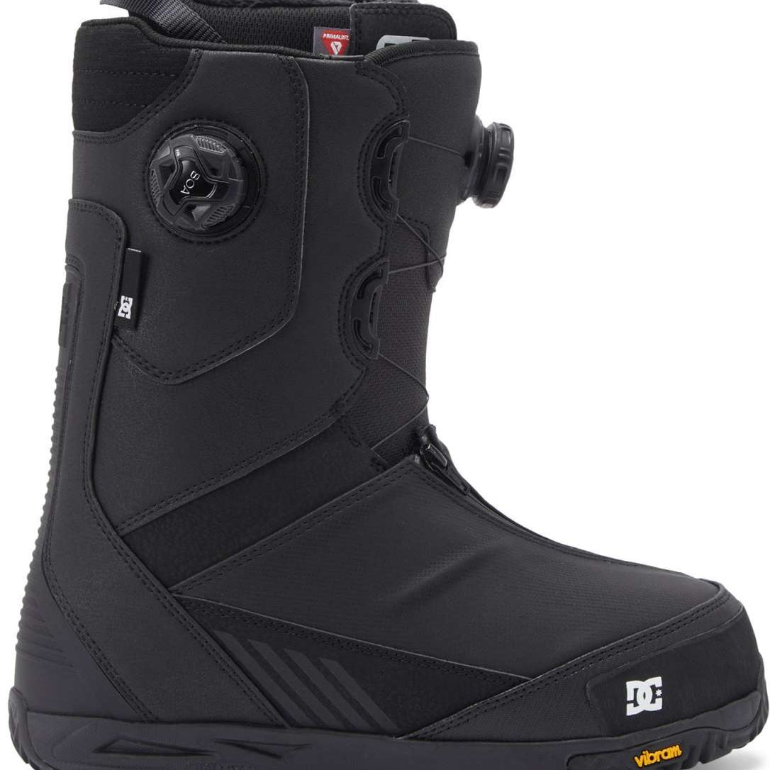 DC Transcend BOA Snowboard Boots 2024 - Black snowboard boots with a round black BOA dial on the side and a white DC logo on the front.