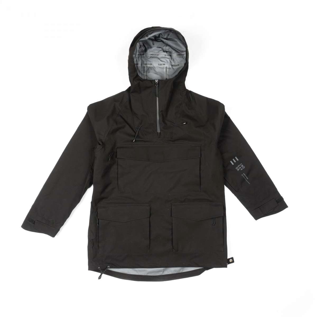 Endeavor 3L Patrol Cargo Anorak 2023 - Black anorak with two chest pockets and a zippered front.