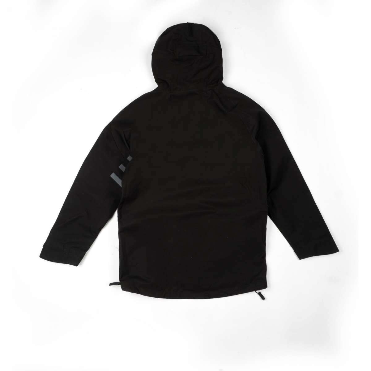 Endeavor 3L Patrol Cargo Anorak 2023 - Black anorak with a hood and two zippered cargo pockets on the front.