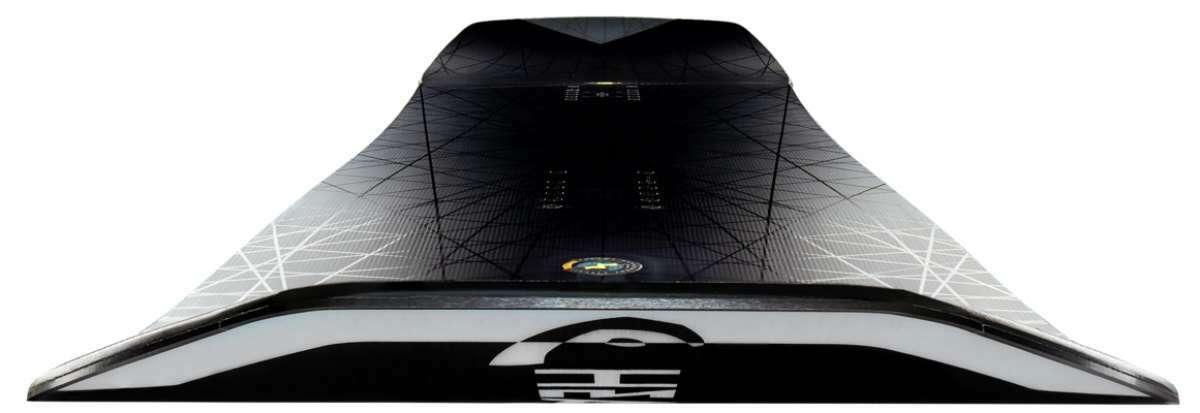 Head E Pulse LYT Snowboard 2023 - A black snowboard with a white geometric pattern on top of it.