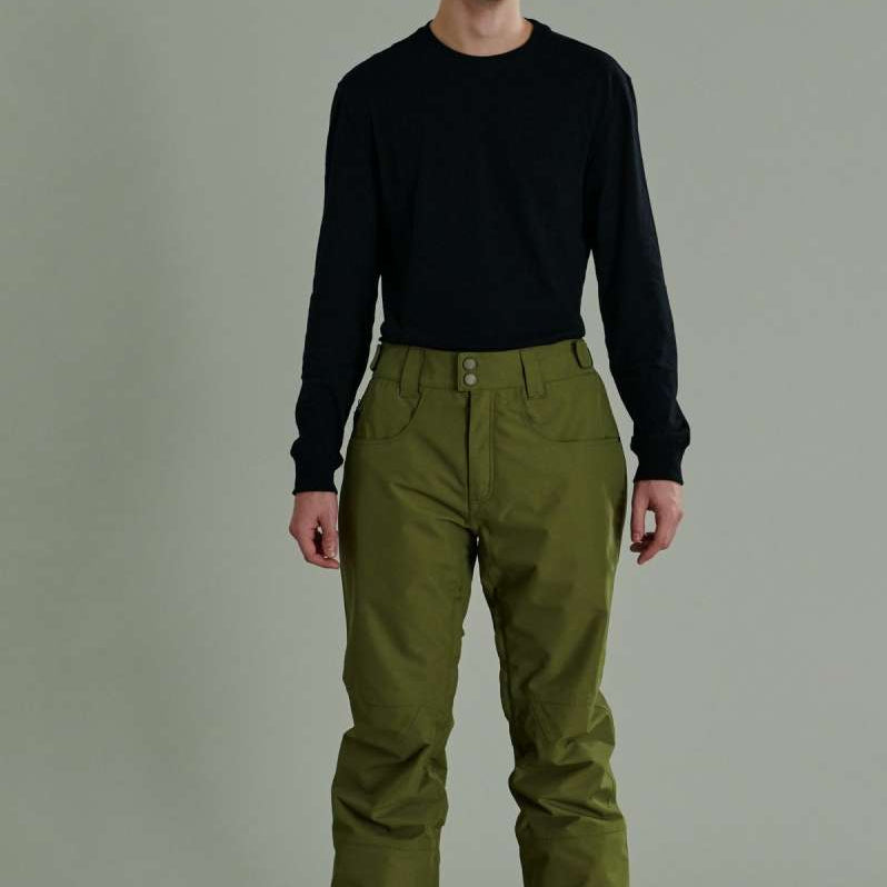 Liquid Express Insulated Pants - Black insulated pants with a zippered ankle pocket and adjustable cuffs.