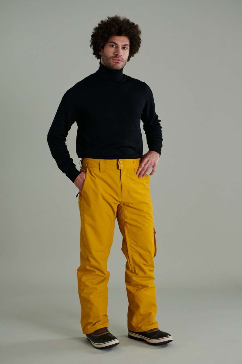 Liquid Express Insulated Pants - Black snow pants with zippered pockets, adjustable cuffs and waistband.