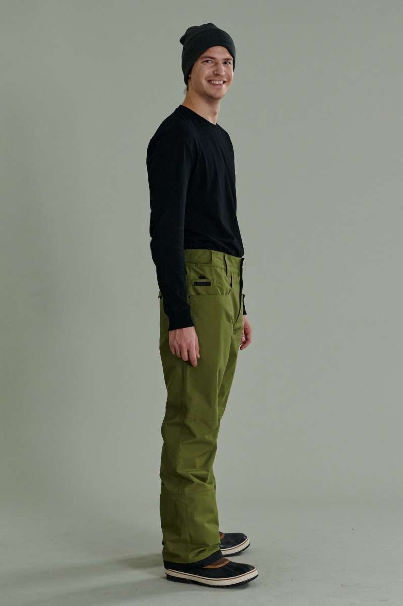 Liquid Express Insulated Pants - Dark green insulated pants with zippered pockets and adjustable cuffs.