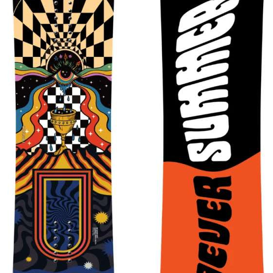Never Summer Women's Proto Slinger Snowboard 2024 - A black snowboard with a tan and white checker patterned sunburst design on top of a multicolored wavy line.