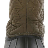 Northside Ladies Morgan Crest Insulated Boots 2023 - A pair of brown quilted boots with white faux fur trim at top.