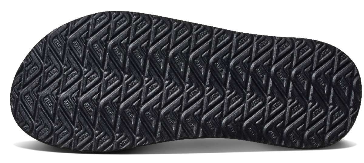 Reef Cushion Phantom LE Sandal 2022 - Black sandal with a textured rubber sole and a woven strap.