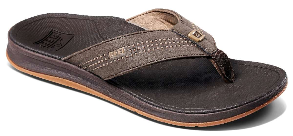 Reef Ortho-Seas Sandal 2022 - A pair of brown sandals with a strap and buckle on top.