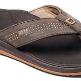 Reef Ortho-Seas Sandal 2022 - A pair of brown sandals with a strap and buckle on top.