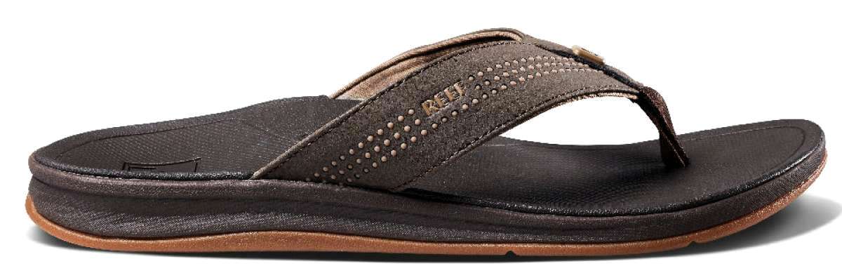 Reef Ortho-Seas Sandal - A pair of brown sandals with a strap across the top and a toe post.