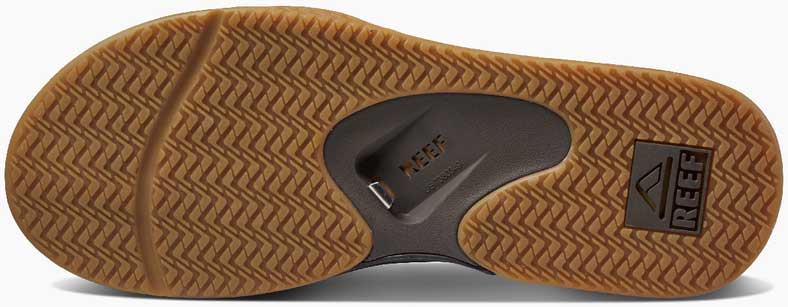 Reef Men's Fanning Sandal 2020 - Brown leather sandals with tan soles and brown straps.