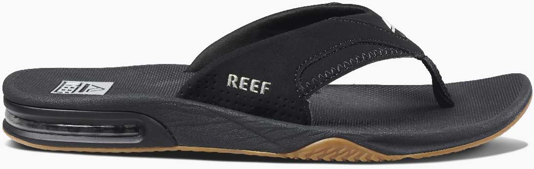 Reef Men's Fanning Sandal 2020 - A black sandal with a white logo on the strap.
