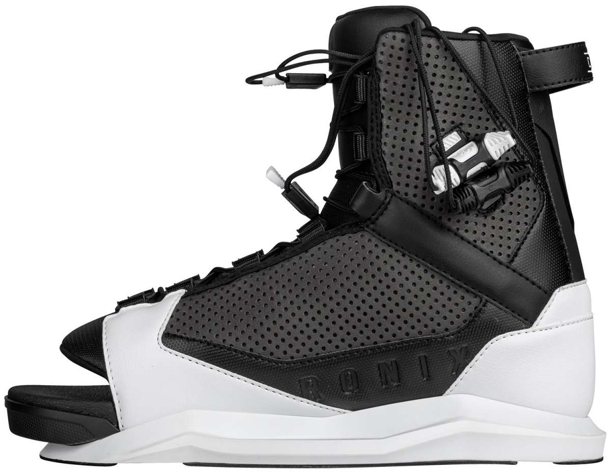 Ronix District Wake Boot 2023 - Black wakeboard boots with white accents, featuring a textured pattern on the toe and heel areas.