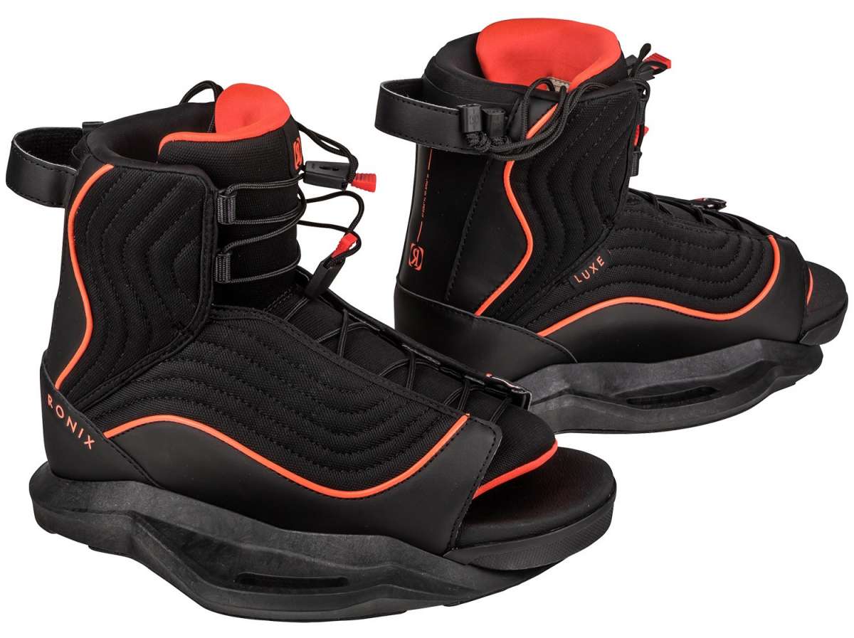 Ronix Ladies Luxe Wake Boot 2023 - Black boots with red accents and a quilted pattern on the upper portion.