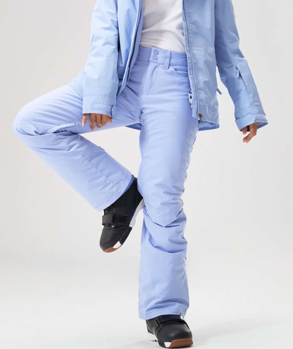 Roxy Junior's Backyard Insulated Pant 2024 - Light blue snow pants with a subtle white stripe on the side of one leg.