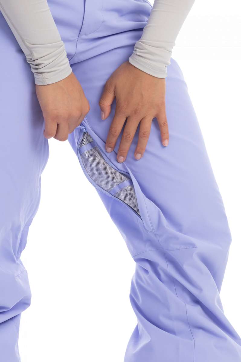 Roxy Women's Chloe Kim Insulated Pant 2023 - Black insulated snow pants with a white stripe on the side of the leg.