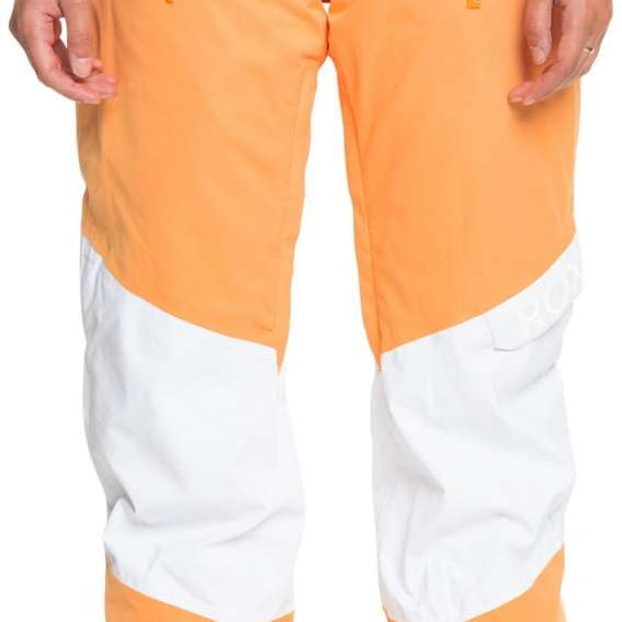 Roxy Women's Chloe Kim Woodrose Pant 2024 - A pair of women's snow pants in a woodrose color with a subtle pattern on the side pockets.