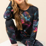 Roxy Women's Daybreak Base Layer Bottoms 2022 - Black base layer bottoms with a subtle white pattern of diagonal stripes.