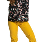 Roxy Women's Rising High Pant 2023 - Black snow pants with a subtle white floral pattern and black drawstring waistband.