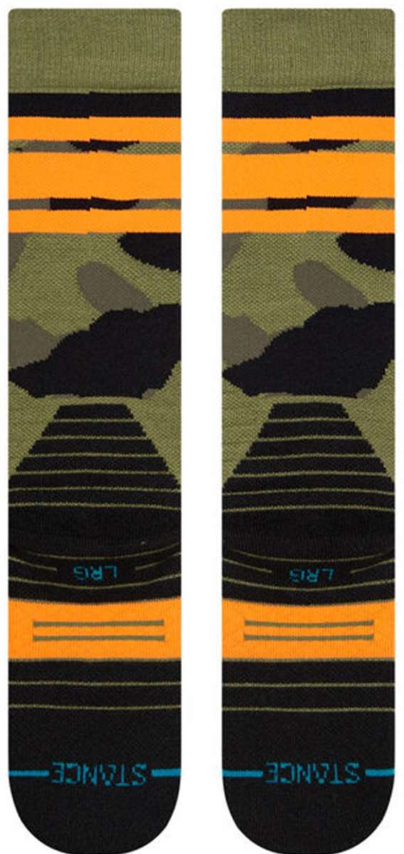 Stance Juniors Sargent Snow Sock 2023 - A pair of green snow socks with a camouflage pattern and orange stripes.