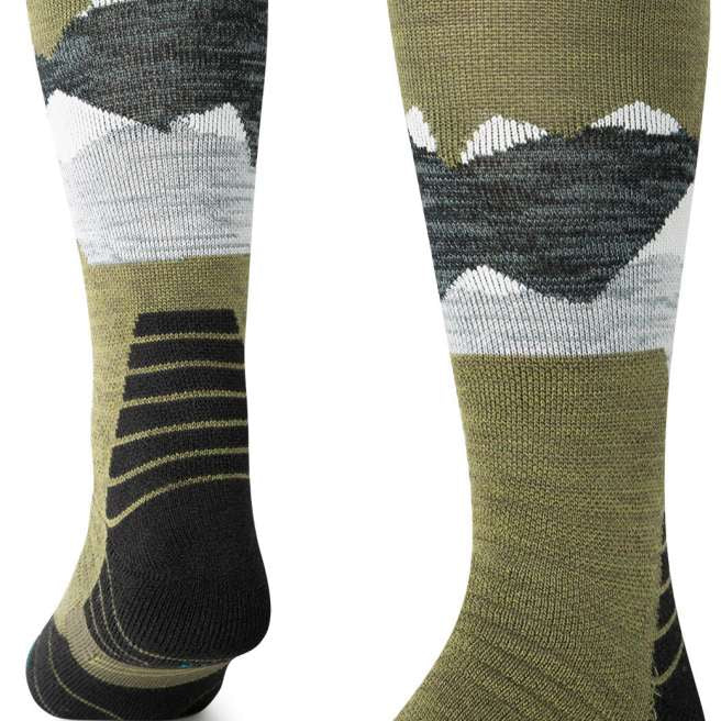 Stance Lonely Peaks Snow Sock 2024 - A pair of snow socks with a green and white mountain design on top, black toes and heels.