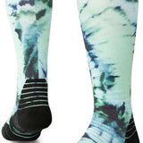 Stance Micro Dye Snow Crew Sock 2024 - A pair of snowboard crew socks with a tie-dye pattern in shades of blue and green.