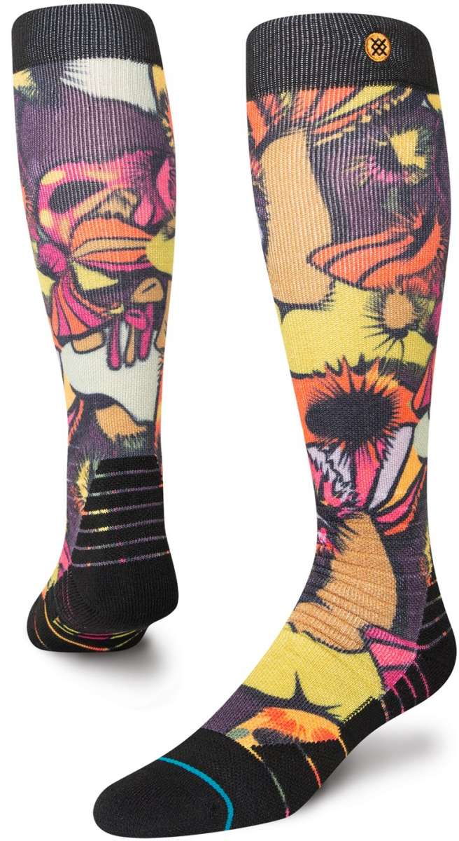 Stance Mushies Snow Sock 2023 - A pair of snow socks with a colorful, cartoon-style mushroom design in shades of pink, orange, and yellow on a white background.