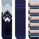Stance Platte Crew Socks 3 Pack 2022 - A pack of three crew socks in a light grey color with a geometric pattern on the top portion.