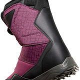 ThirtyTwo Women's Shifty BOA Snowboard Boot 2023 - A pink and black snowboard boot with a textured pattern on the side, featuring a BOA closure system.