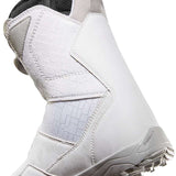 ThirtyTwo Women's Shifty BOA Snowboard Boot 2023 - A white snowboard boot with a black BOA dial on top and a gray sole.