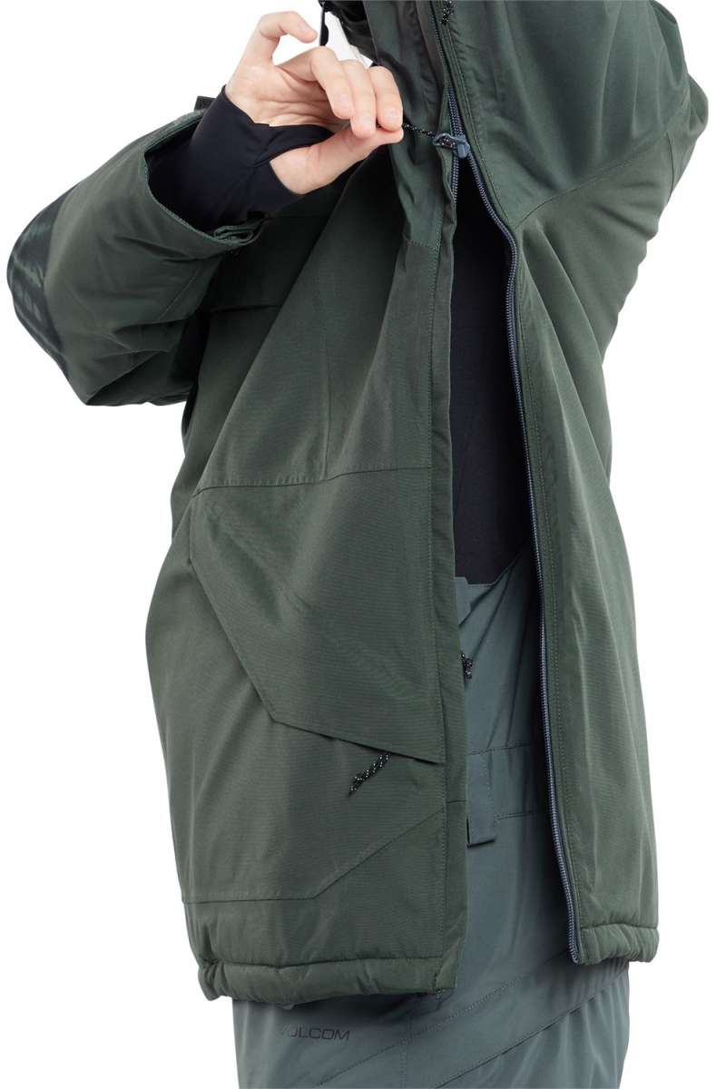 Volcom Women's Fern Insulated GORE-TEX Pullover 2024 - A dark green insulated pullover with a hood and zippered pockets.