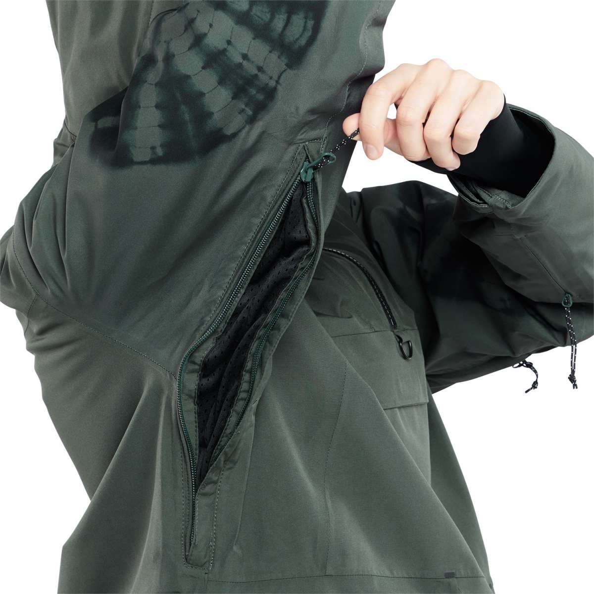 Volcom Women's Fern Insulated GORE-TEX Pullover 2024 - A dark green insulated pullover with a zippered front and two chest pockets, featuring a hood and adjustable cuffs.