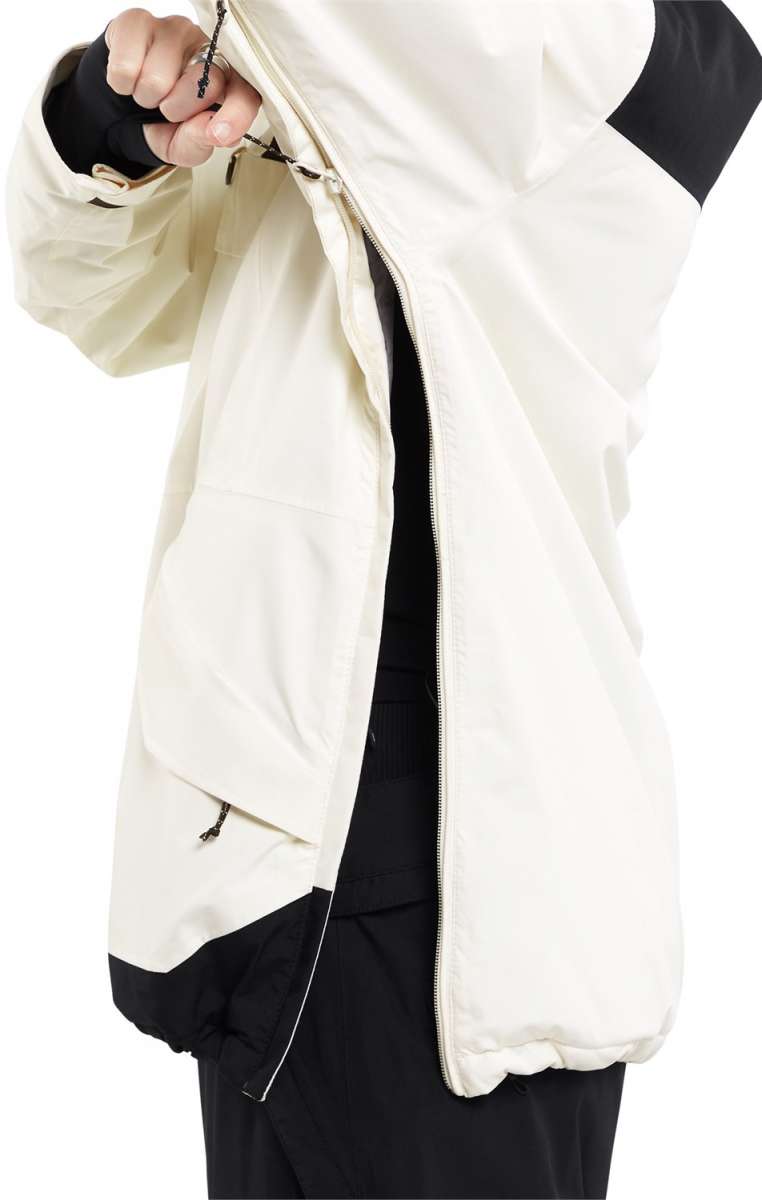 Volcom Women's Fern Insulated GORE-TEX Pullover 2024 - A cream-colored, long-sleeved pullover with a hood and zippered front.